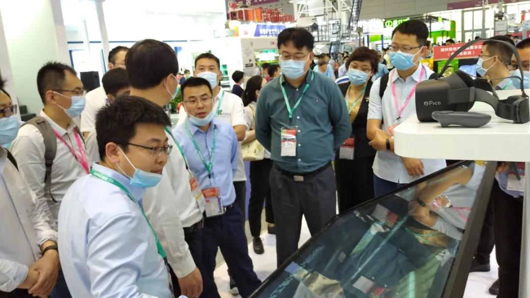 高速印刷機(jī) 高速印刷機(jī)